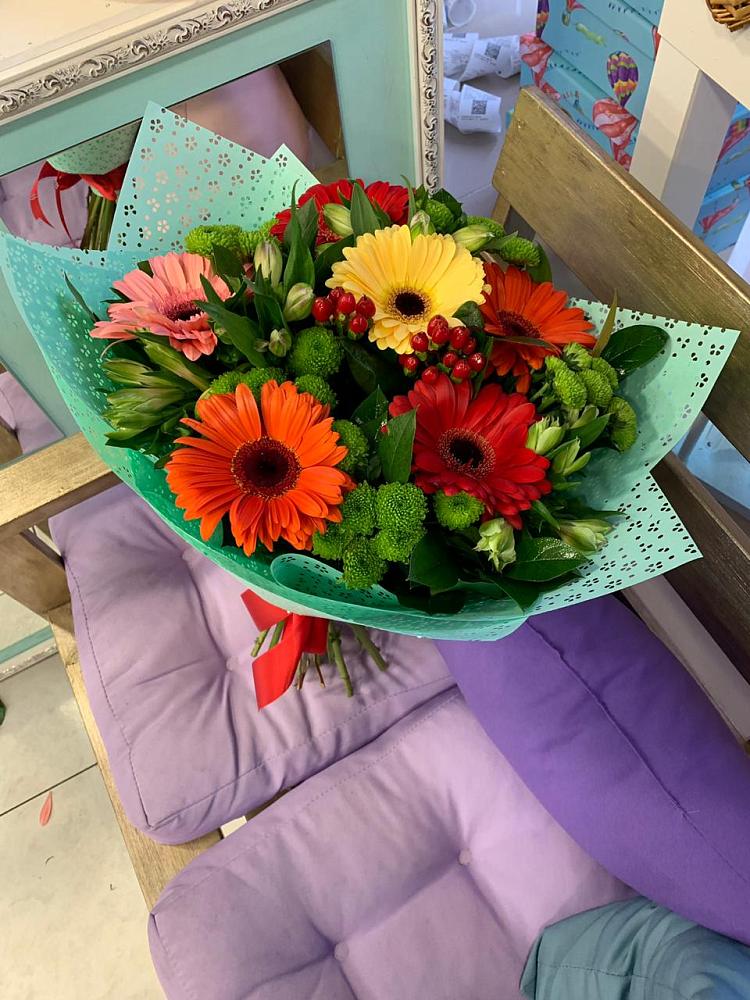 Букет цветов из: Герберы, Хризантемы и Альстромерии в Старой Майне