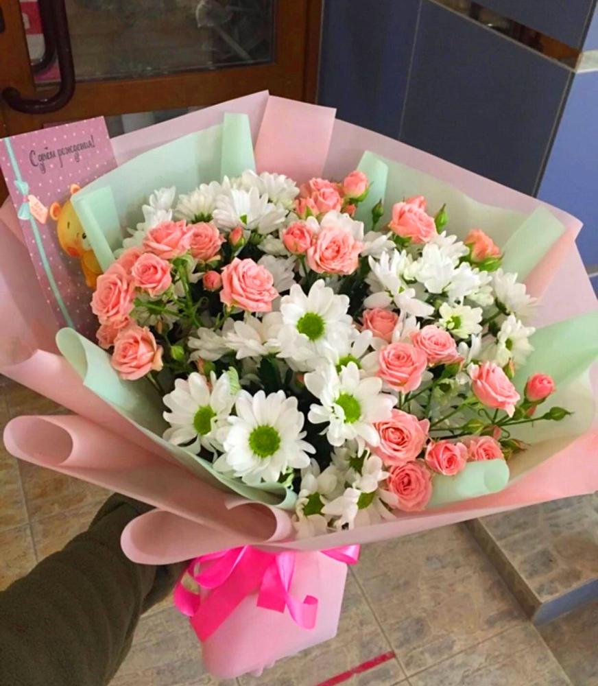 Букет цветов из: Розы и Хризантемы в Старой Майне