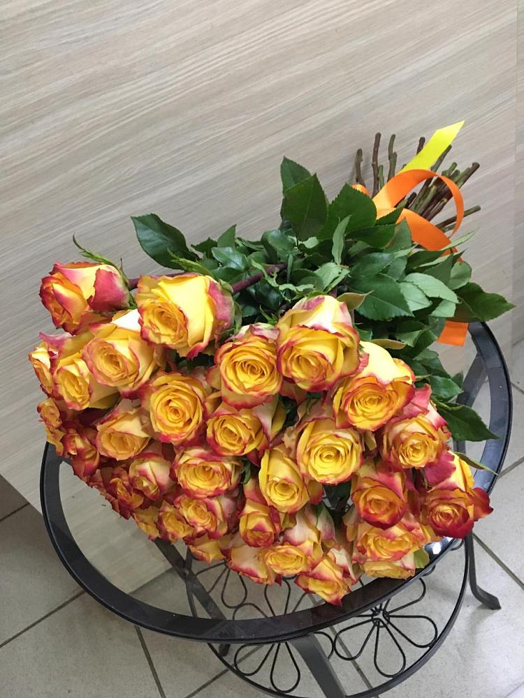 Букет Желтые розы в Старой Майне