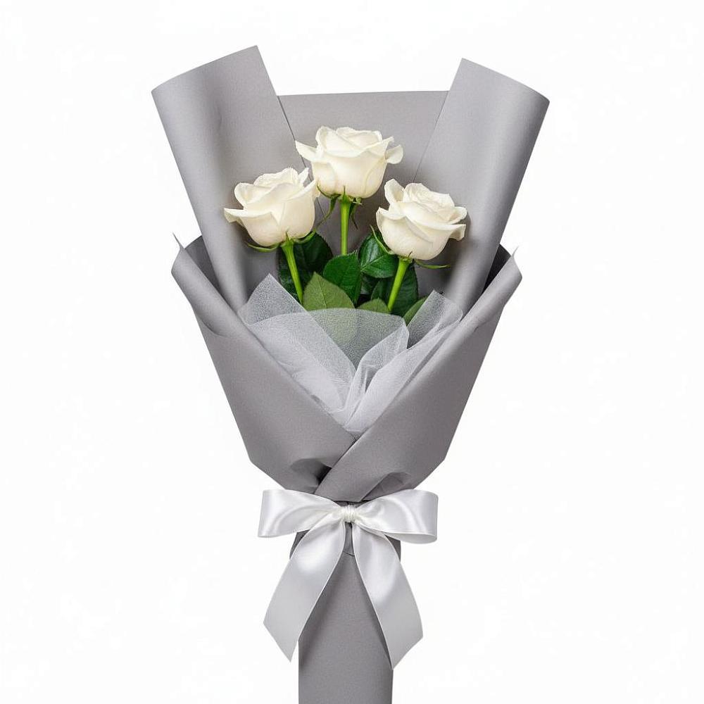 Букет 3 белые розы в Старой Майне