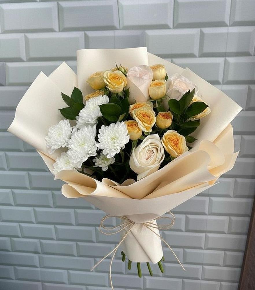 Букет цветов из: Розы и Хризантемы в Старой Майне