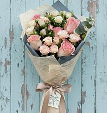 Букет цветов из:  Розы в Старой Майне