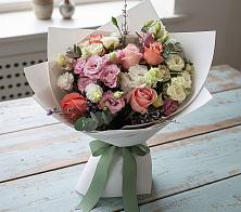 Букет цветов из:  Розы, Лизиантусы и Гвоздики #REPLACE_PRED# Старой Майне