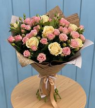 Букет цветов из:  Розы в Старой Майне