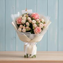 Букет цветов из:  Розы в Старой Майне