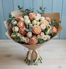 Букет цветов из:  Альстромерии и Розы #REPLACE_PRED# Старой Майне